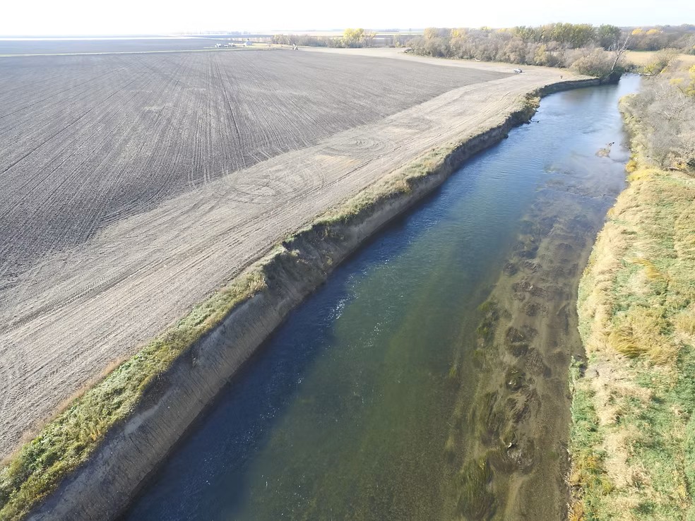 Pre-restoration condition of Lower Otter Tail River.