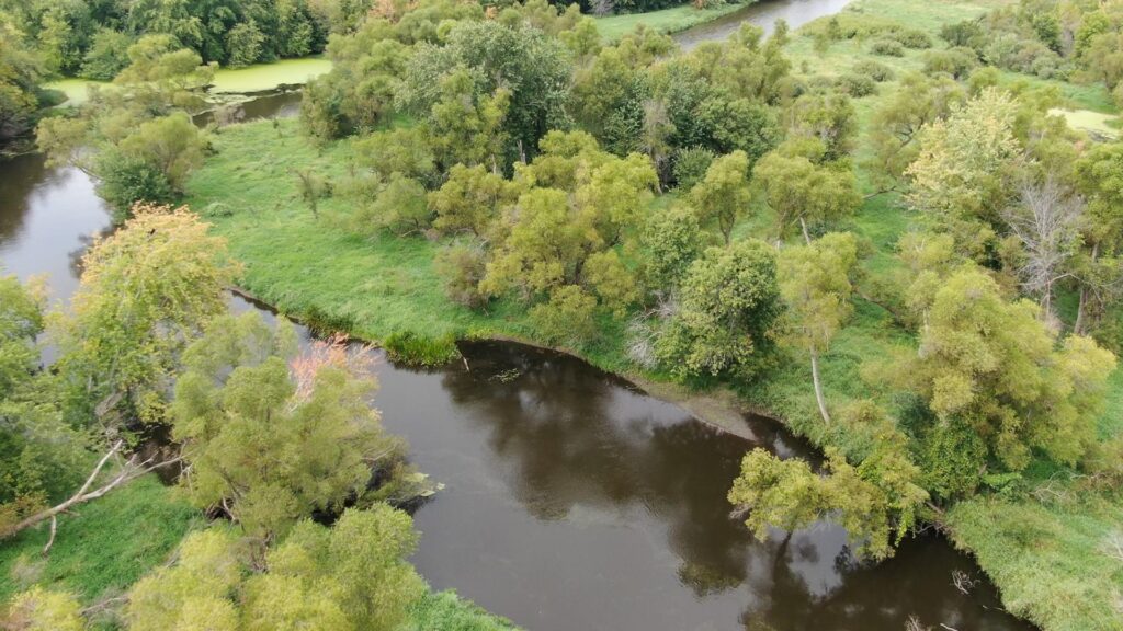 An aerial photo of the protected habitat along the Sauk River.